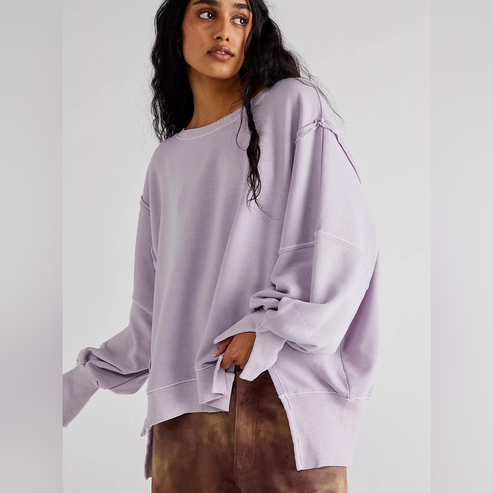 Free People Camden Sweatshirt in “Frost Lavender” 💟